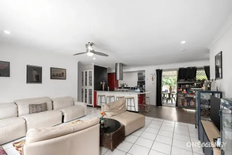 Property photo of 26 Warroo Place Durack QLD 4077