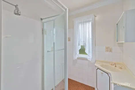 Property photo of 55 Bambil Crescent Dapto NSW 2530