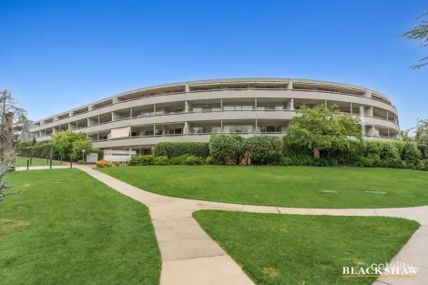 1c/2 Currie Cres, Griffith, ACT 2603