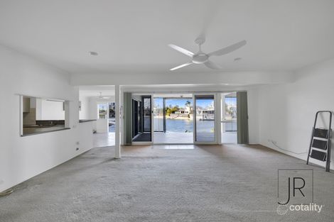 Property photo of 15 Alvarado Court Broadbeach Waters QLD 4218