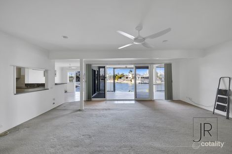 Property photo of 15 Alvarado Court Broadbeach Waters QLD 4218