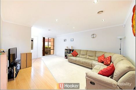 5/3-9 Barrington Cres, Amaroo, ACT 2914