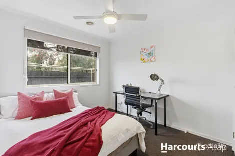 Property photo of 90 Oaktree Drive Hampton Park VIC 3976