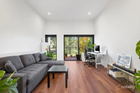 Property photo of 29 Albany Road Mill Park VIC 3082