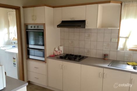 Property photo of 1/1 Kingsway Court Warrnambool VIC 3280