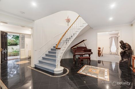 Property photo of 39 Pine Avenue Camberwell VIC 3124