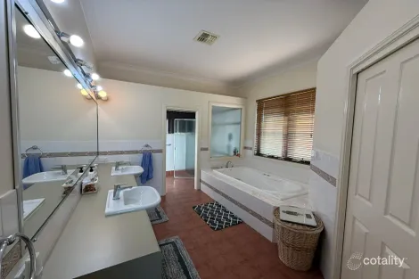 Property photo of 172 Tancred Drive Bourke NSW 2840