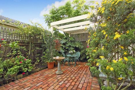 Property photo of 2/33-35 Toolambool Road Carnegie VIC 3163