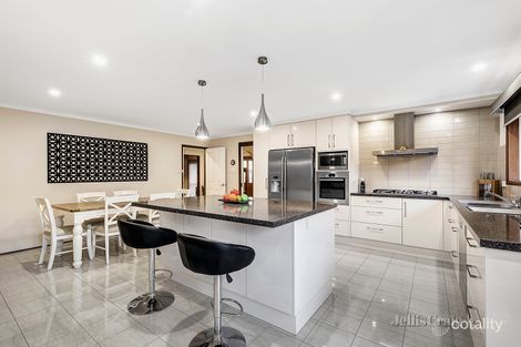 Property photo of 17 Alderbrook Avenue Mulgrave VIC 3170