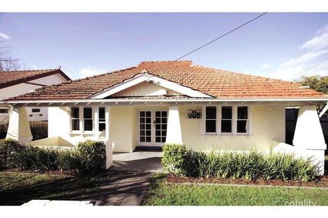 Property photo of 2 York Road Glen Iris VIC 3146