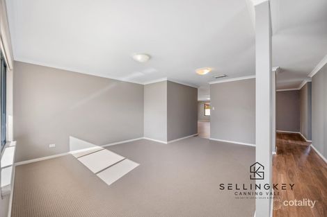 Property photo of 10 Halberd Way Canning Vale WA 6155