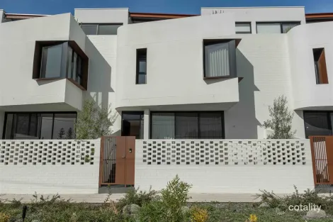 2/8 Mccabe St, North Fremantle, WA 6159