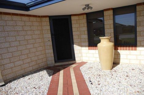 Property photo of 29 Edgbaston Crescent Port Kennedy WA 6172