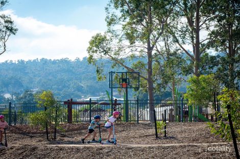 Property photo of 4 Brookfield Terrace Jane Brook WA 6056