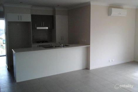 Property photo of 6 Cassidy Terrace Mount Kynoch QLD 4350