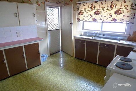 Property photo of 4 Queen Street Rutherford NSW 2320