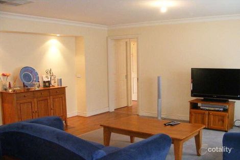Property photo of 10 The Strand Narre Warren South VIC 3805