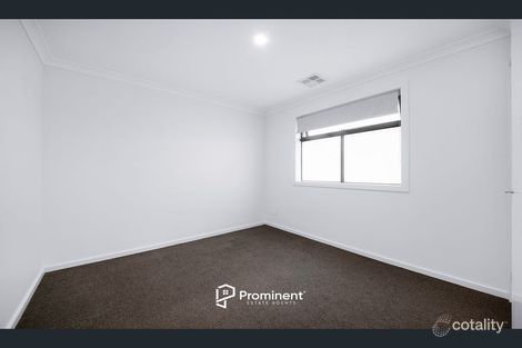 Property photo of 32 Bowler Avenue Clyde VIC 3978