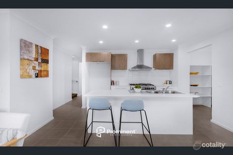 Property photo of 32 Bowler Avenue Clyde VIC 3978