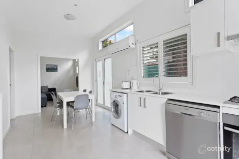 Property photo of 22 Charles Street Castlecrag NSW 2068