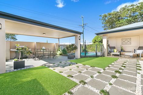 Property photo of 2 Prime Minister Drive Middle Ridge QLD 4350