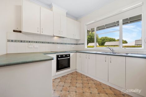 Property photo of 11/2A Railway Avenue Werribee VIC 3030