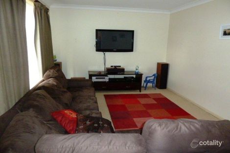 Property photo of 8 Paldi Crescent Glenfield Park NSW 2650