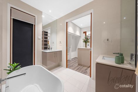 Property photo of 30 Destination Drive Greenvale VIC 3059