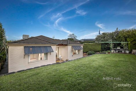 Property photo of 17 Dalray Place Lilydale VIC 3140
