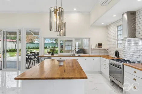 Property photo of 18 Wellington Road Mount Barker SA 5251