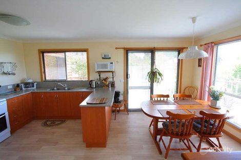 Property photo of 19 Searle Court Middleton TAS 7163