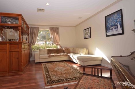 Property photo of 5 St Clair Place Cooloongup WA 6168