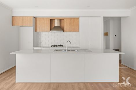 Property photo of 4 Stockwell Street Wyndham Vale VIC 3024