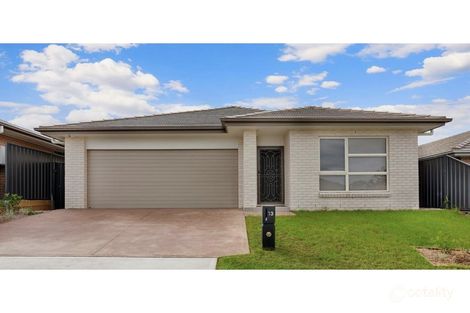 13 Ritchie St, Riverstone, NSW 2765
