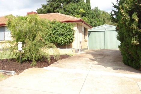 20 Gunnawarra Cres, Craigmore, SA 5114