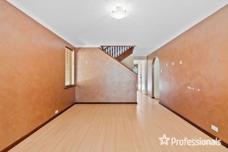 Property photo of 1/57 Mickleton Terrace Bassendean WA 6054