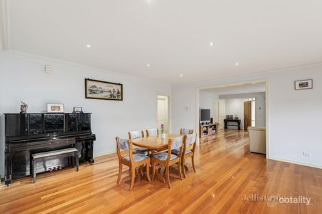 Property photo of 1/48 Marianne Way Mount Waverley VIC 3149