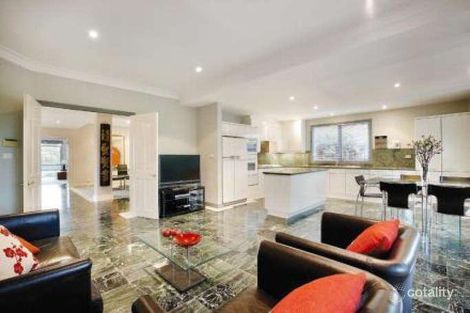 Property photo of 217 Cotham Road Kew VIC 3101