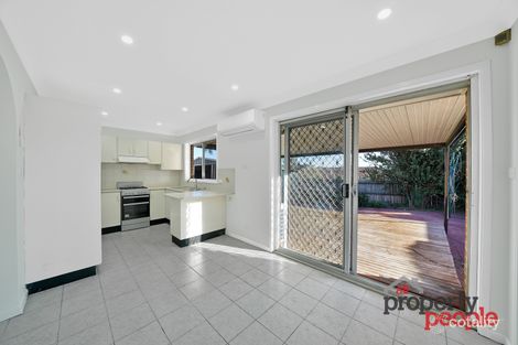 Property photo of 27 Hydrangea Place Macquarie Fields NSW 2564