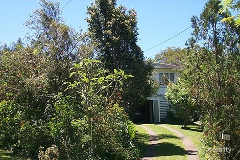 77 Roseneath Pde, Wynnum West, QLD 4178