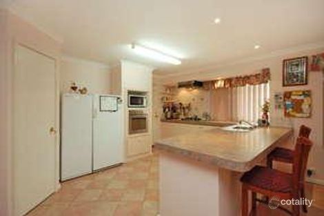 Property photo of 77 East Road Hocking WA 6065