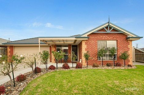 6 Coco Pde, Skye, VIC 3977