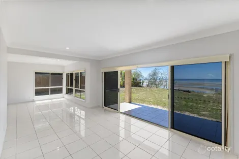 Property photo of 9 McGregor Terrace Beachmere QLD 4510