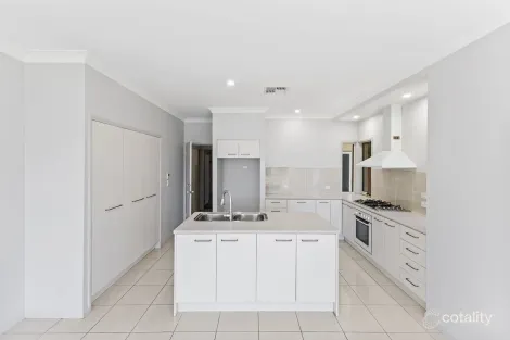 Property photo of 9 McGregor Terrace Beachmere QLD 4510