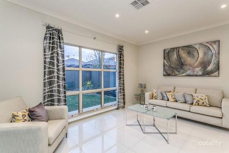 Property photo of 28 Crompton Drive St Clair SA 5011