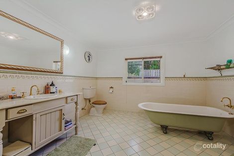 Property photo of 18 Kirralee Drive Robina QLD 4226