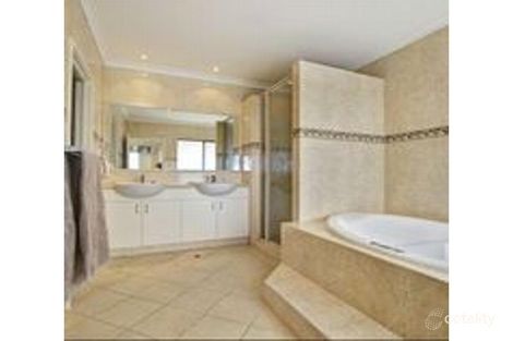 Property photo of 18 Keel Retreat Geographe WA 6280