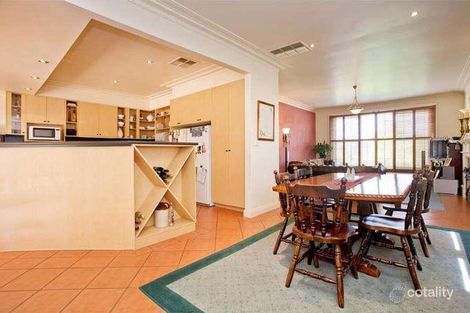 Property photo of 28 Fairbrae Avenue Belmont VIC 3216