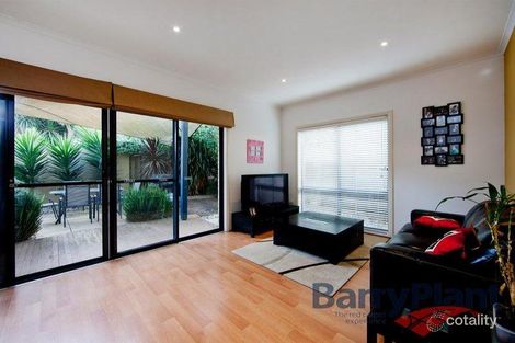 Property photo of 18 Tournament Drive Point Cook VIC 3030