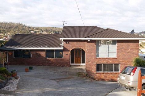 Property photo of 30 Nankoor Crescent Howrah TAS 7018